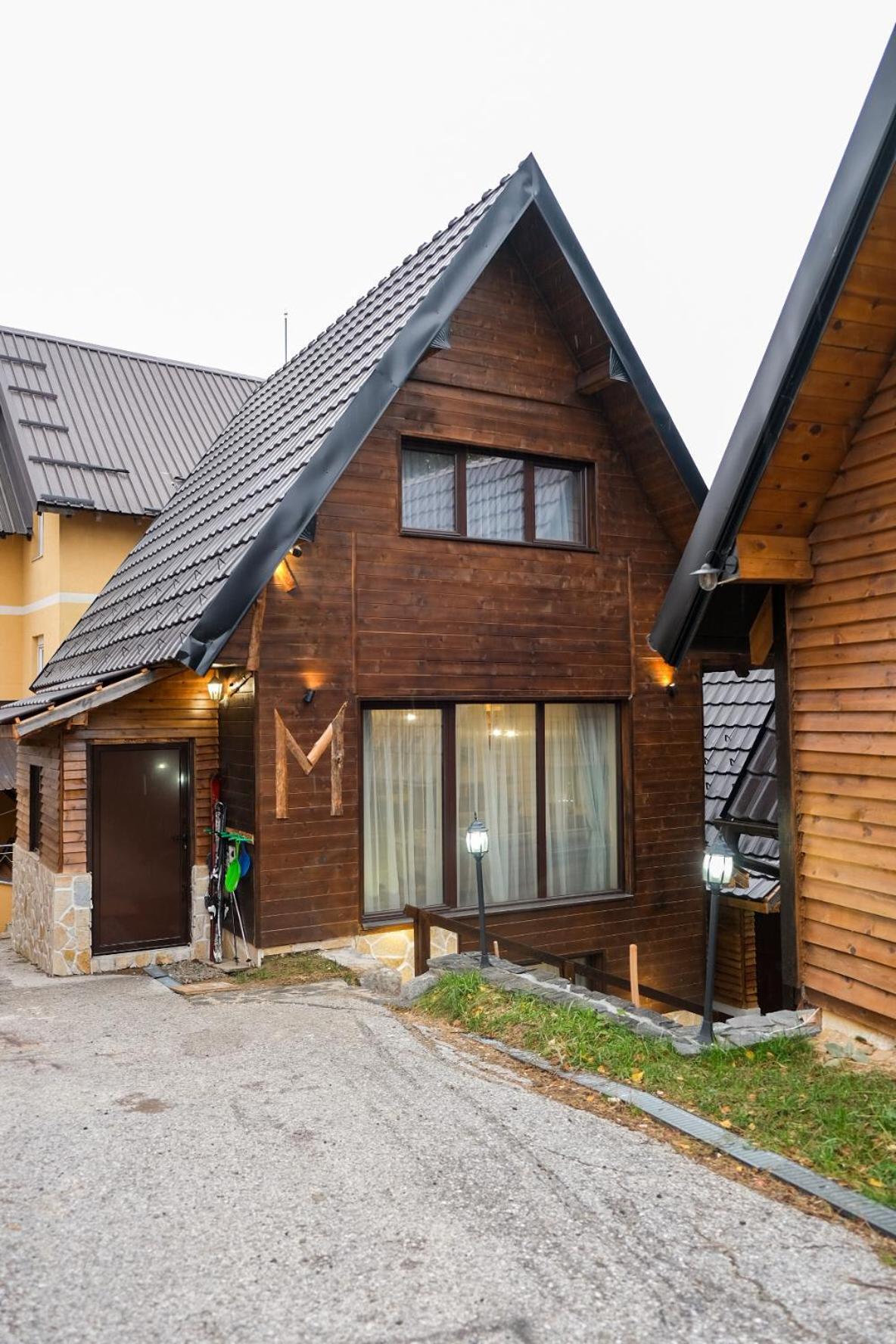 Villa Zagorka And Mountain Houses A, M, D Kopaonik Bagian luar foto